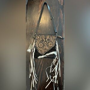 BAGON CONCEALED CARRY BAG. Never been used. Still has tags on